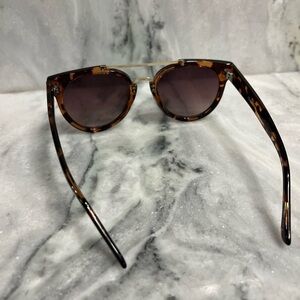 Quay sunglasses